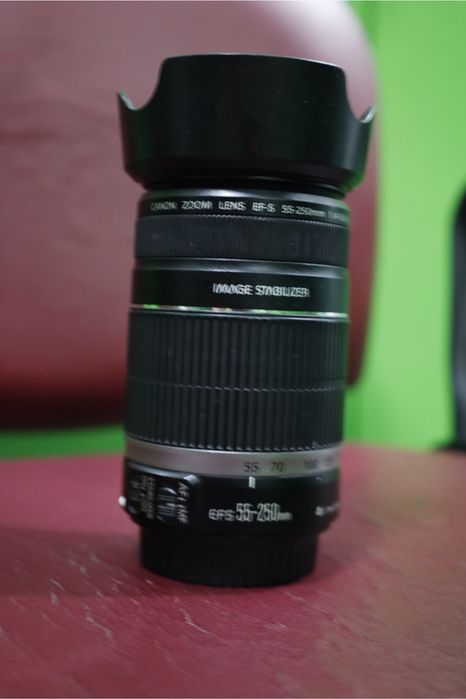 Vendo Camera Canon 2000D