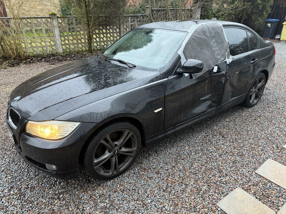 Bmw e90 lift 318i 2010