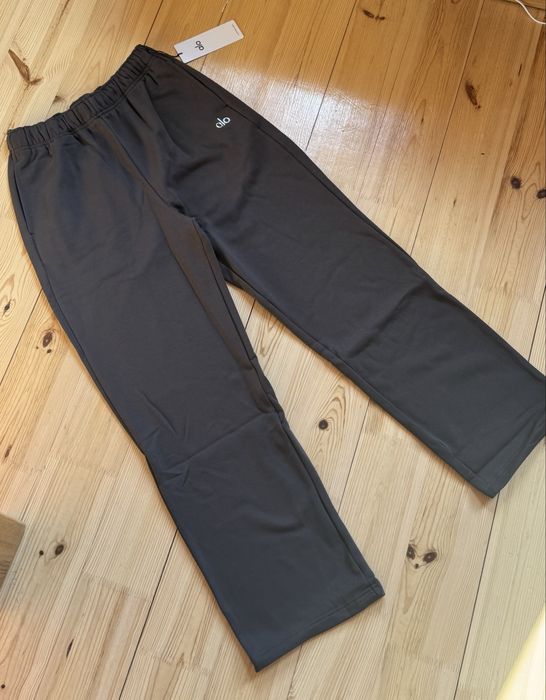 Alo Yoga Accolade Straight Leg Sweatpant Espresso M / Alo Yoga штани