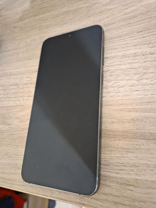 Samasung Galaxy S23 plus