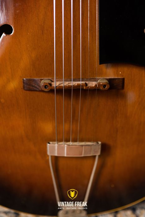 Gibson L48 z 1954