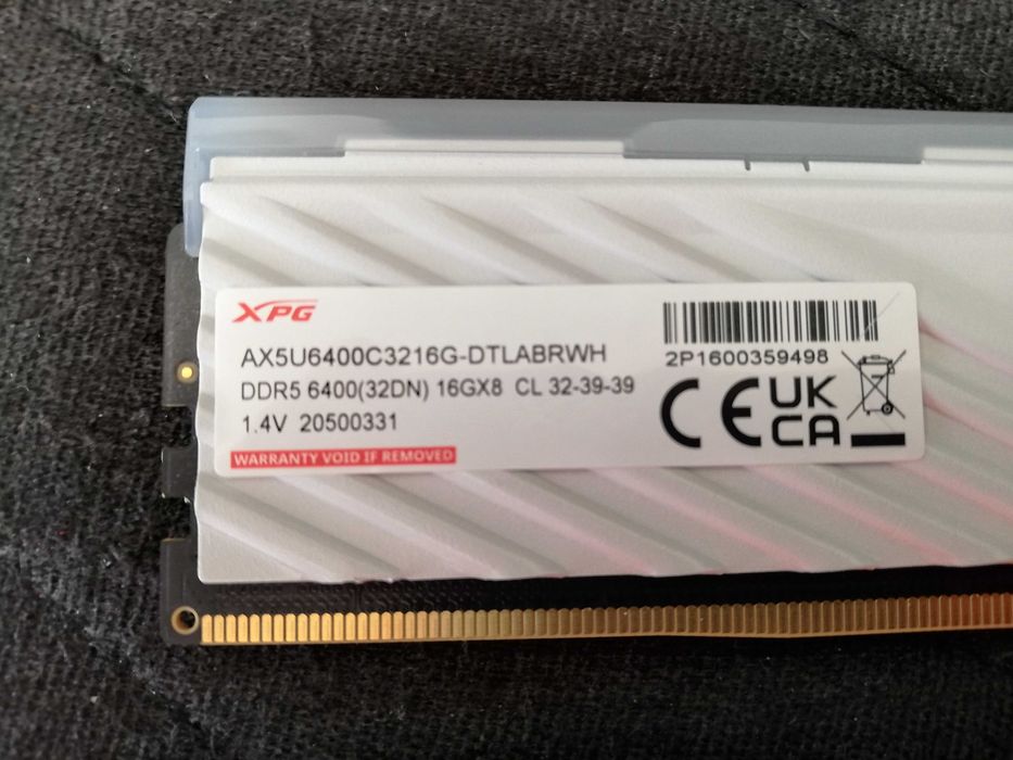 Pamięć ram DDR5 ADATA LANCER BLADE RGB 6400mhz 32gb białe white