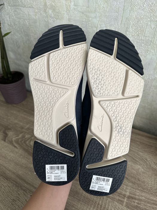 Фірмові мокасини кросівки Clarks
