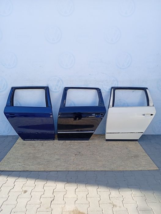 VW Passat B6 Задні двері Універсал