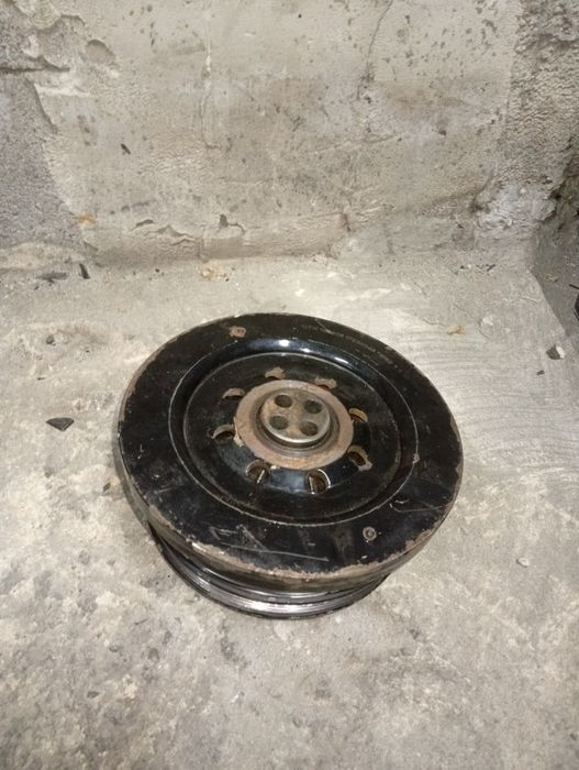 Шкиф  демпфер x5 e53 демпферний BMW e38 / e39/ e46 m57
