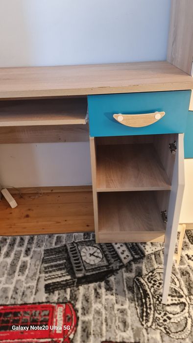 Meble młodzieżowe zestaw 2 szafy, 2 komody, biurko