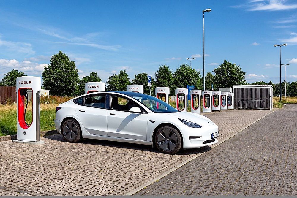 Активація суперчарджер та CCS2, Tesla 3 Y S X Intel Rizen