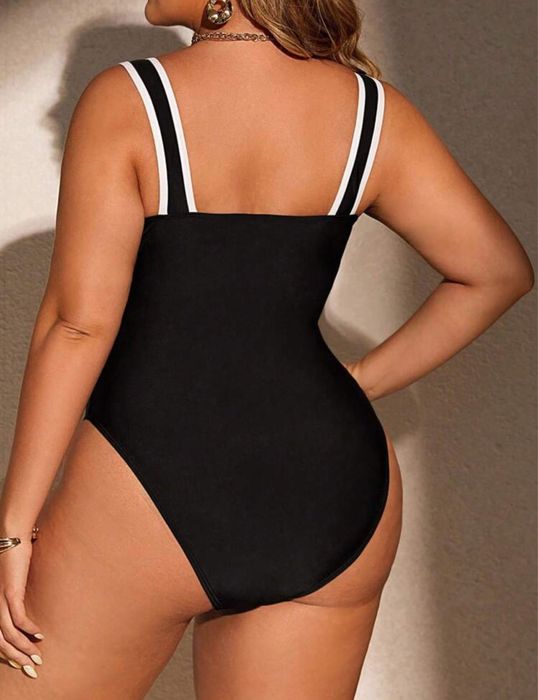 Продам новий купальник розміру XL