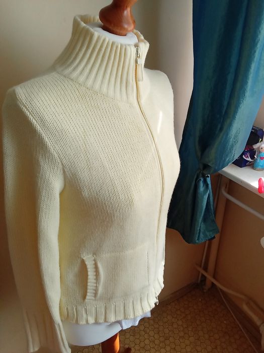 Super sweterki rozpinane dla kobiet