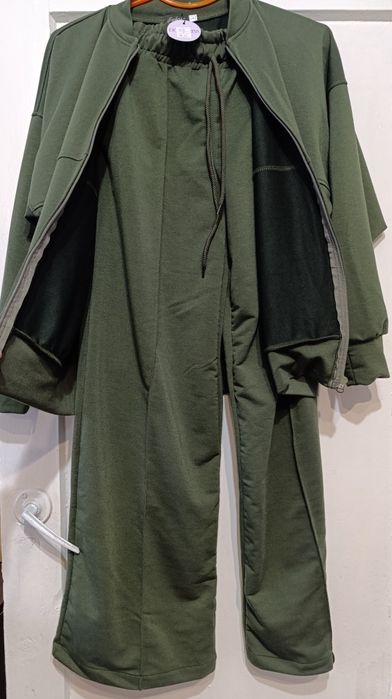 Спортивний костюм