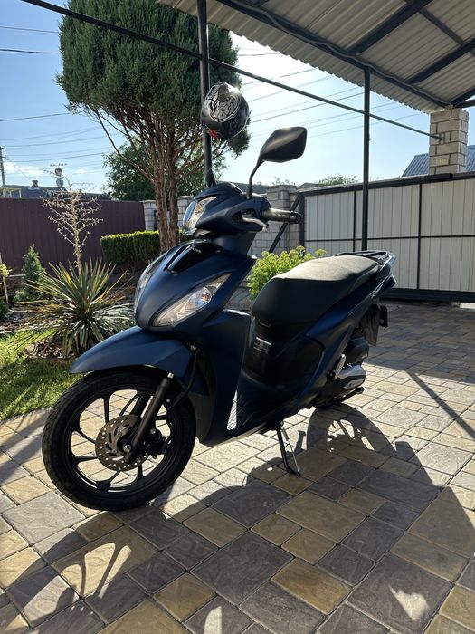 Продам Honda Dio 110 2021-го года, на документах