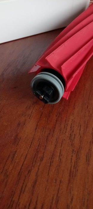 Продам щітку для робота пилососа Robo rock