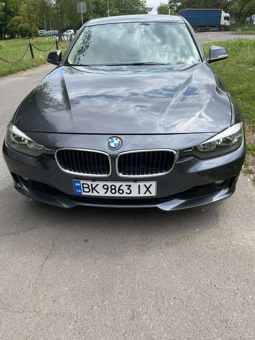 Продам BMW 328I. 2015