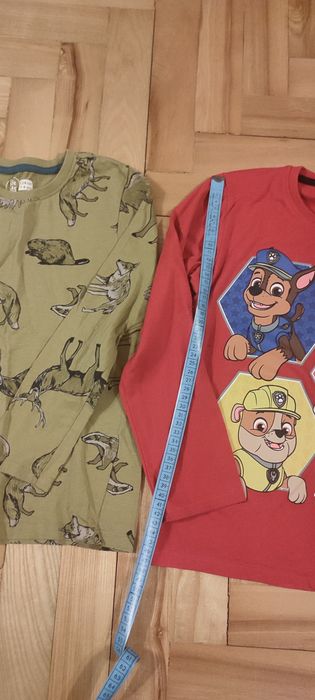 Koszulki chłopięce134 trzy sztuki i 128 jedna sztuka