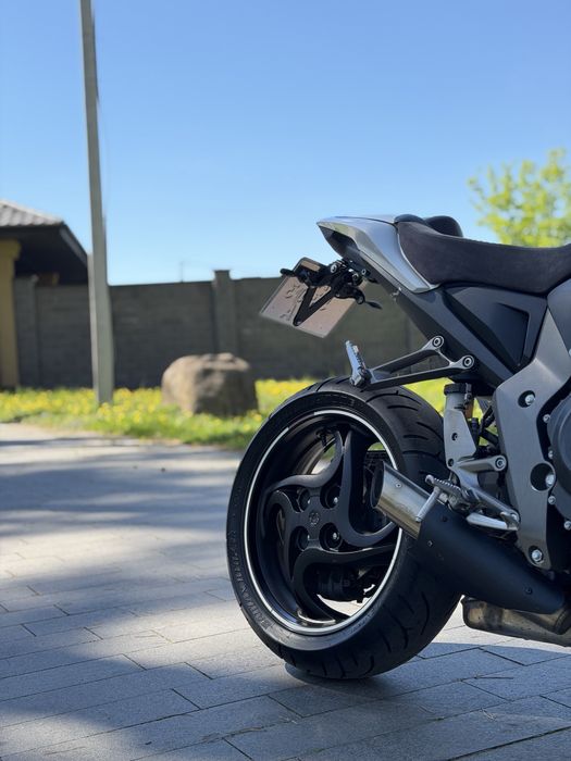 Honda cb1000r 2010