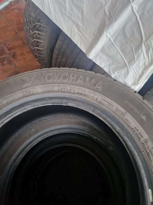 185/65 R15 шикарный комплект зимы от Йокогама