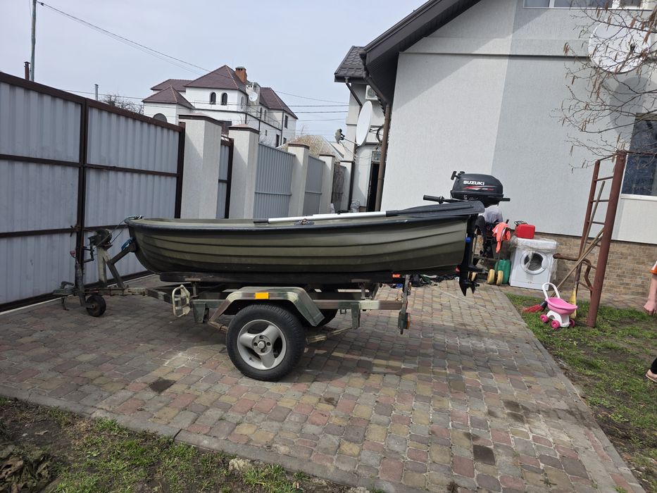 Браконьерка  не потопляйка " BARS 300 "  проект ТП 296  ЗАТ  БАРС