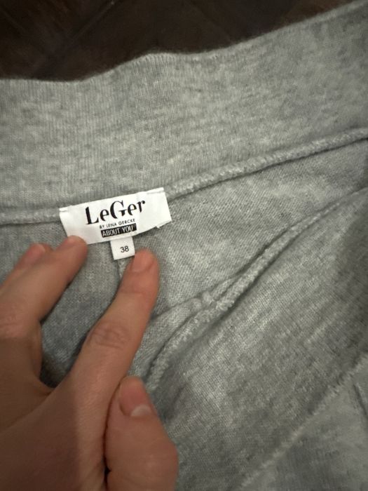 Костюм шерсть 38р Le  Ger