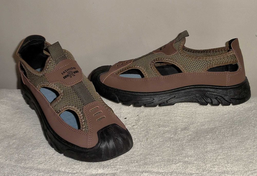 Сандалі 43 розмір