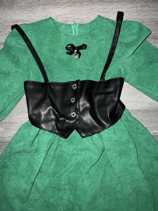 Продам нову сукню на дівчину