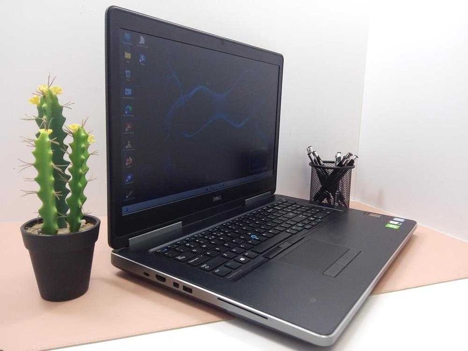 Laptop Mocny Dell PRECISION 7720 i7 17,3 32GB 512 + 1TB Nvidia 8GB