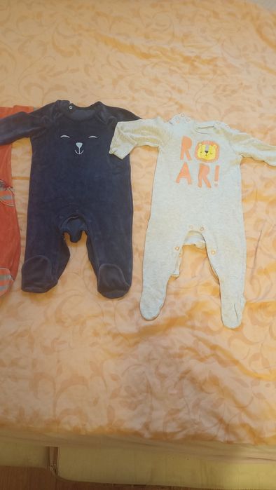 Pajace chłopięce 4 szt r.68