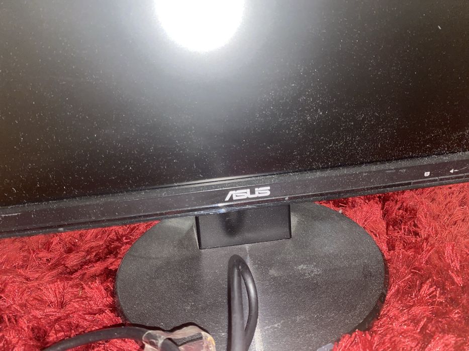 Monitor Asus em muito bom eatado