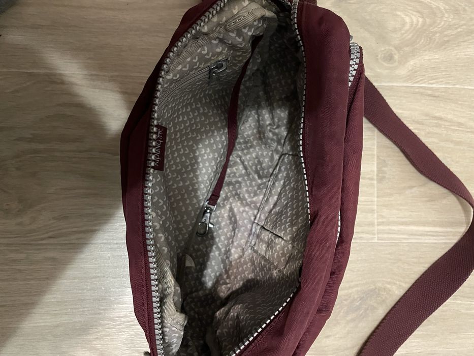 bag kipling бордовая