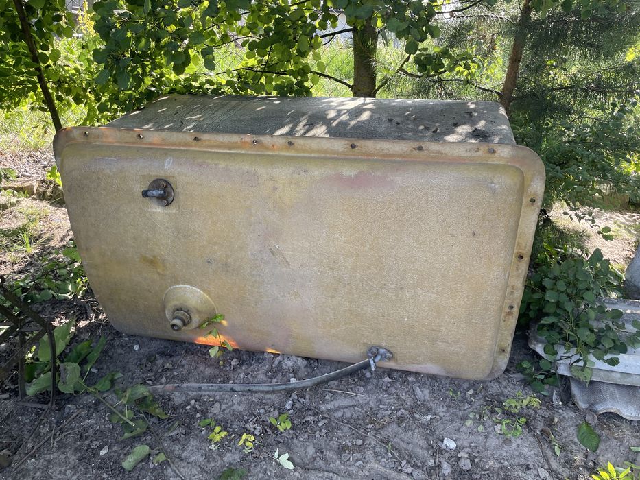 Beczka, zbiornik opryskiwacza ślęzy pilmet