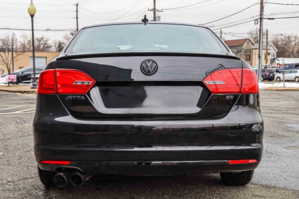 Volkswagen Jetta      2015