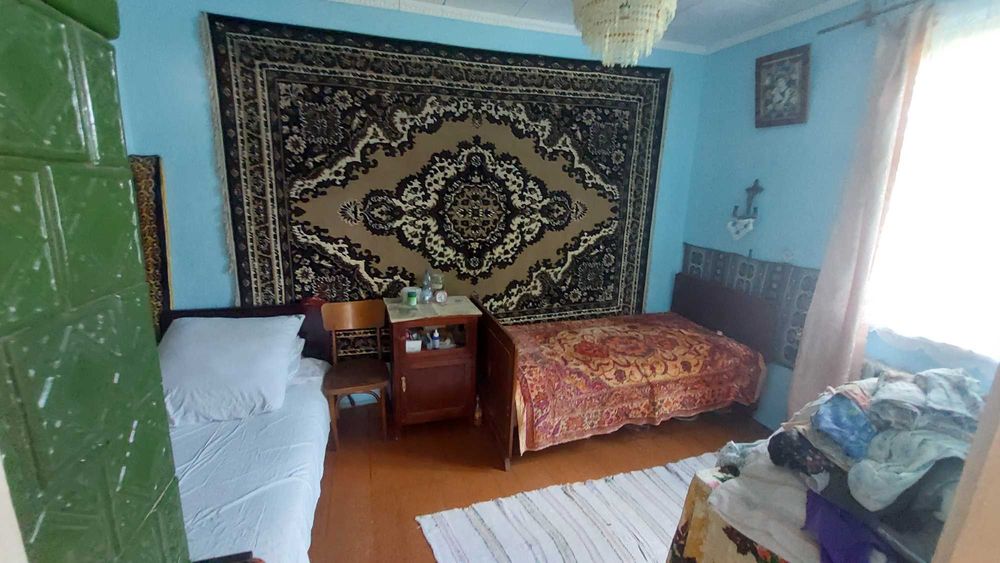 Пропонуємо до продажу будинок у затишному селі Борівці на вулиці Шевченка 6.