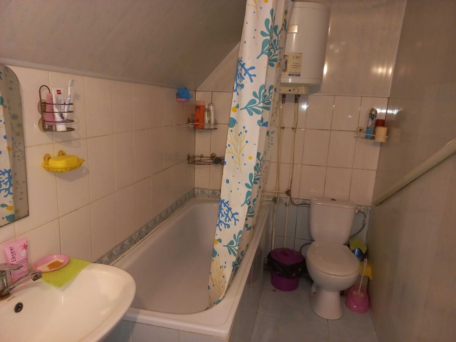 Оренда кімнати в приватному будинку