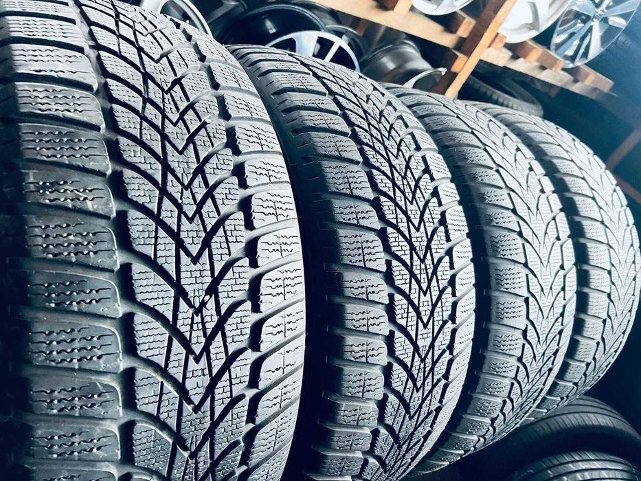Шини Резина Зимові  225 55 17 Dunlop Sp WinterSport 4D RSC  4шт