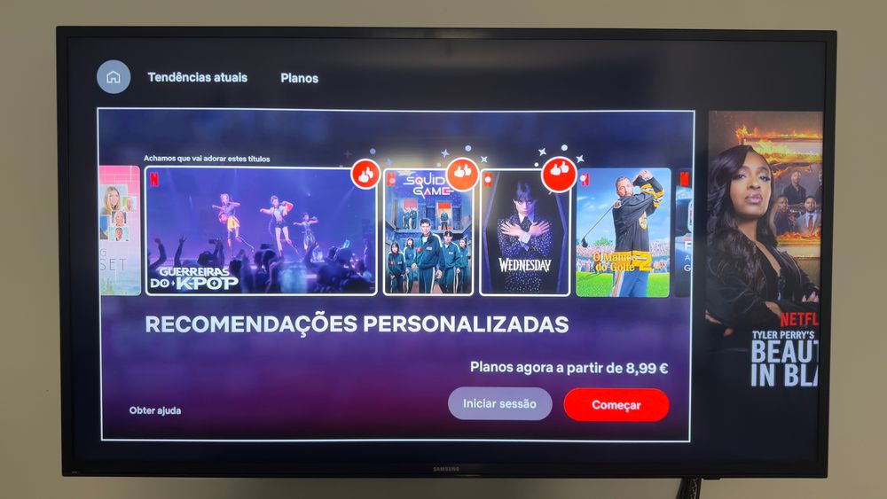 Televisão Samsung 40" KU6000 Smart 4K UHD TV