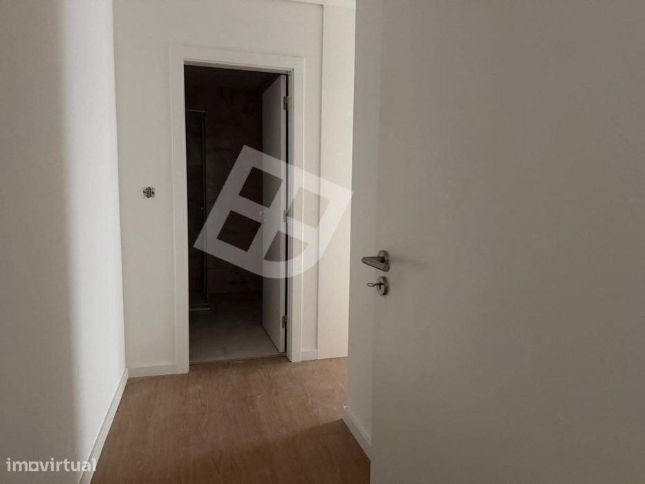 Apartamento T3 c/ Terraço - Pronto Habitar | Esgueira