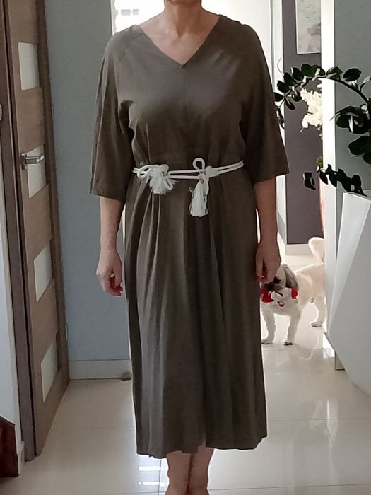 Nowa sukienka bez metki