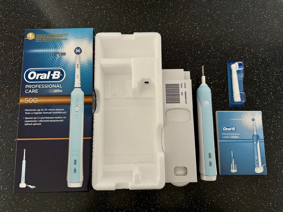 Електрична зубна щітка Oral-B professional care 500