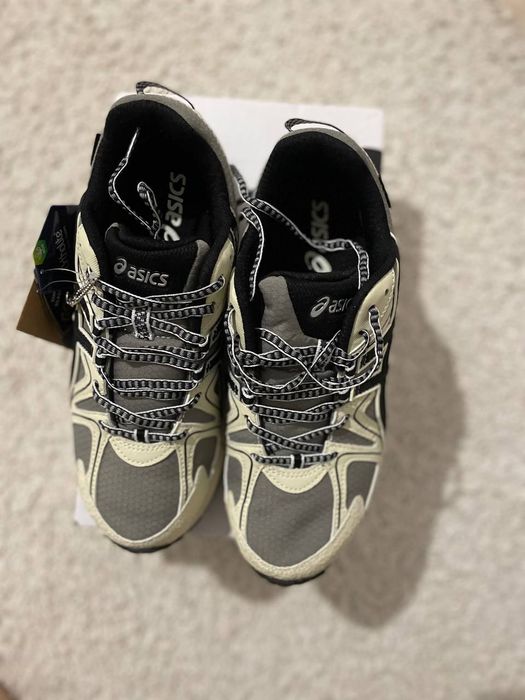 Кросівки фірми Asics .Розмір 43 Goretex: 3 200 грн. - Кросівки для