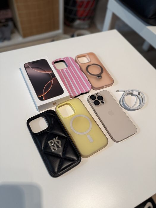 iPhone 16 Pro , Desert Titanium , 128GB