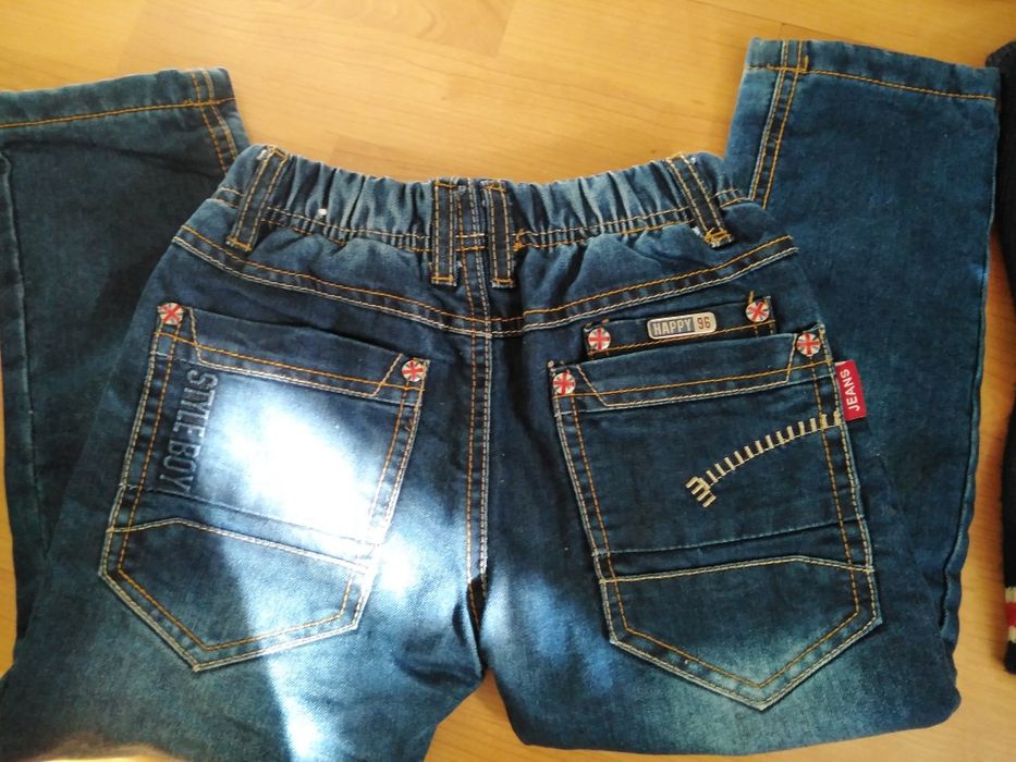 Джинси для дитину