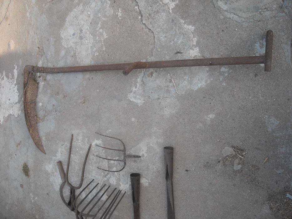 Ferramentas alfaias agricolas antigas diversas