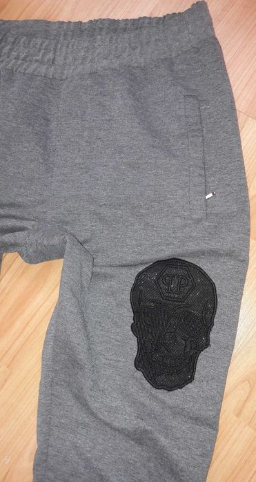 Szare spodnie dresowe philipp plein platinum cut L
