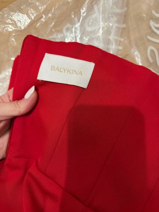 Balykina Maxi Dress With A Cut Red, розмір S