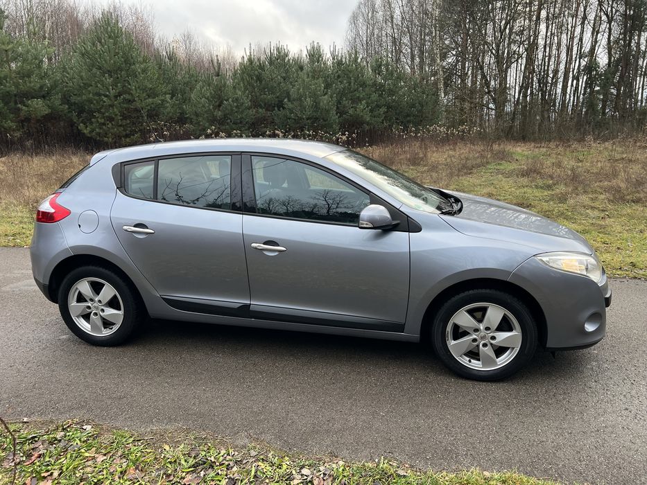Renault Megane 1.6 benzyna 84000km z DE