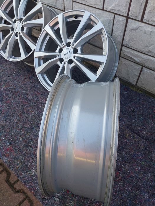 Felgi 19 5x112 Rial 8x19 et28 66,6 SUPER STAN Audi VW Mercedes BMW