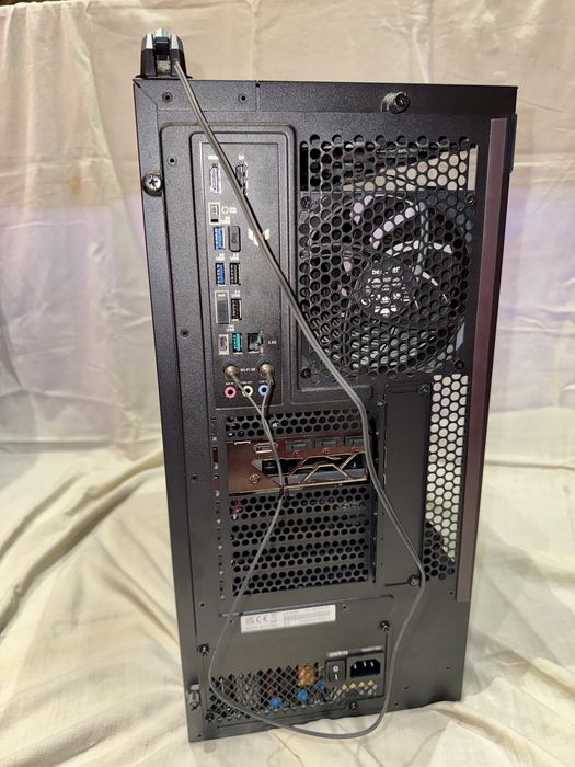 Komputer Ryzen 7 9800x3d RTX 5080 2TB SSD AIO DDR5 64GB CL28 6000Hz