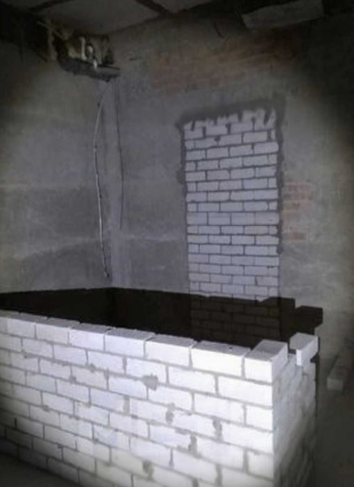 Пропоную напівпідвальне приміщення для бізнесу!
