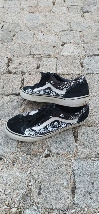Sapatilhas/ténis Vans Skulls 42,5