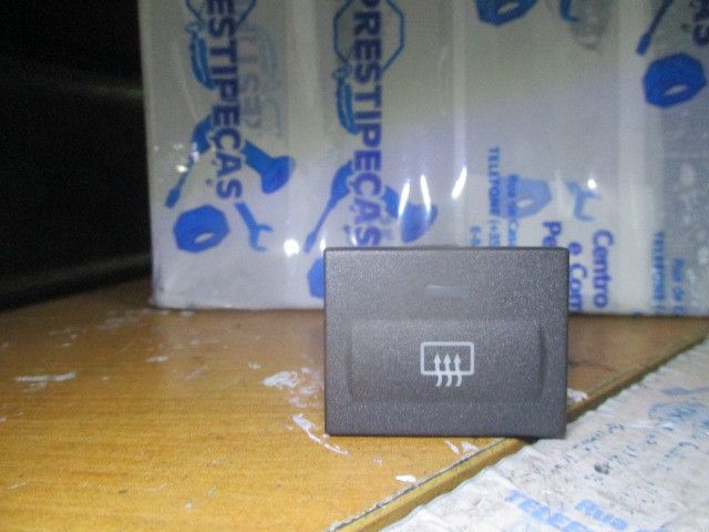 Botão / interruptor desembaciador vidro trás FORD Focus C-Max (DM2)