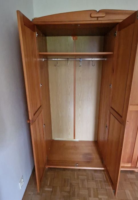 Transport Szafa 3 drzwiowa sosnowa drewniana